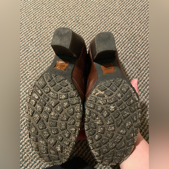 Born Carteret Zip Ankle Shoe - Picture 7 of 8